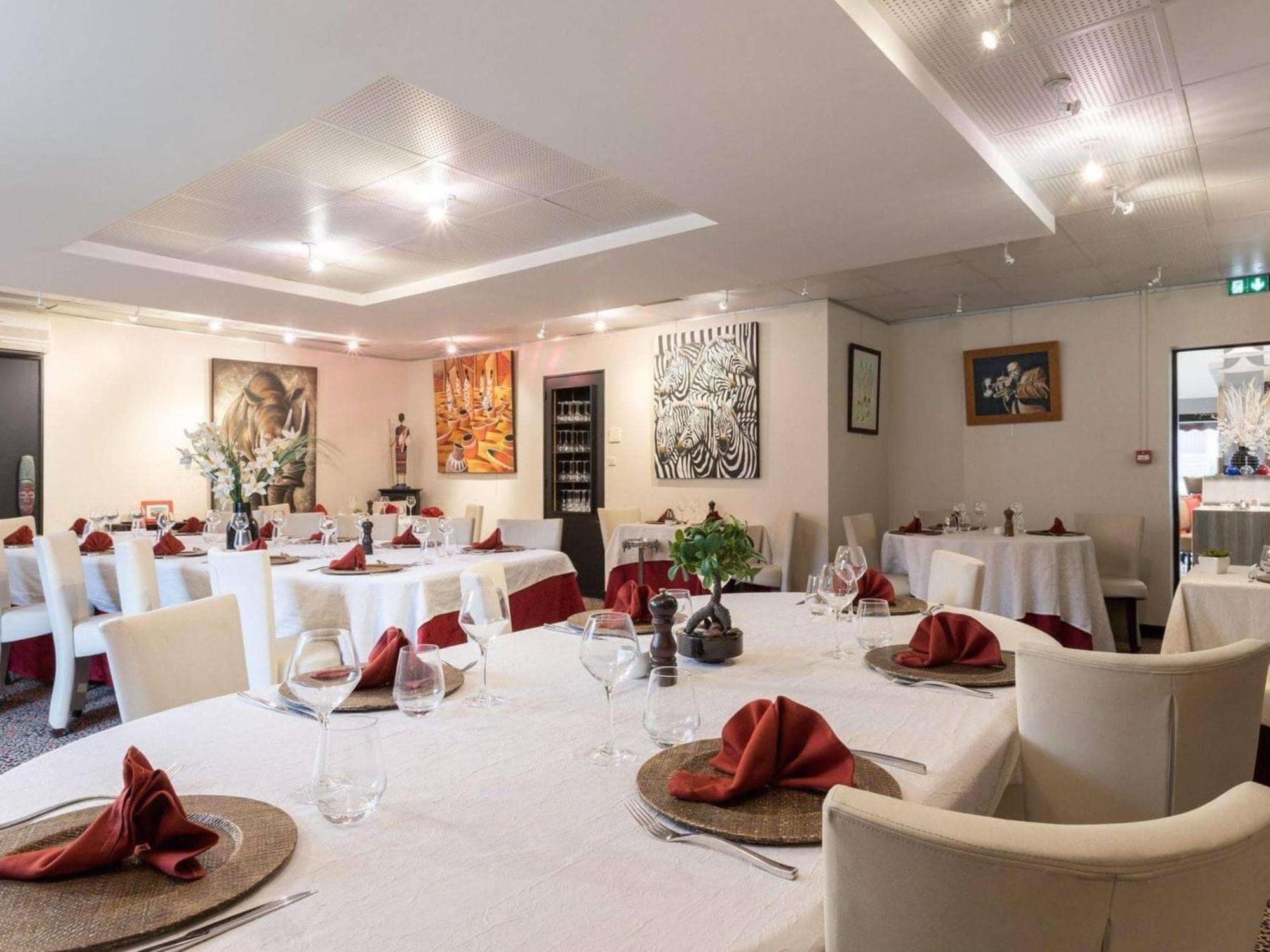 Готель Ibis Styles Segre Екстер'єр фото
