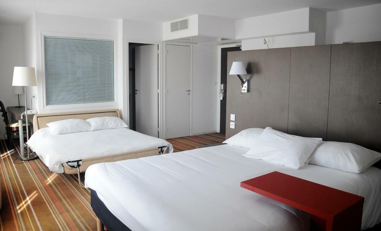 Готель Ibis Styles Segre Екстер'єр фото